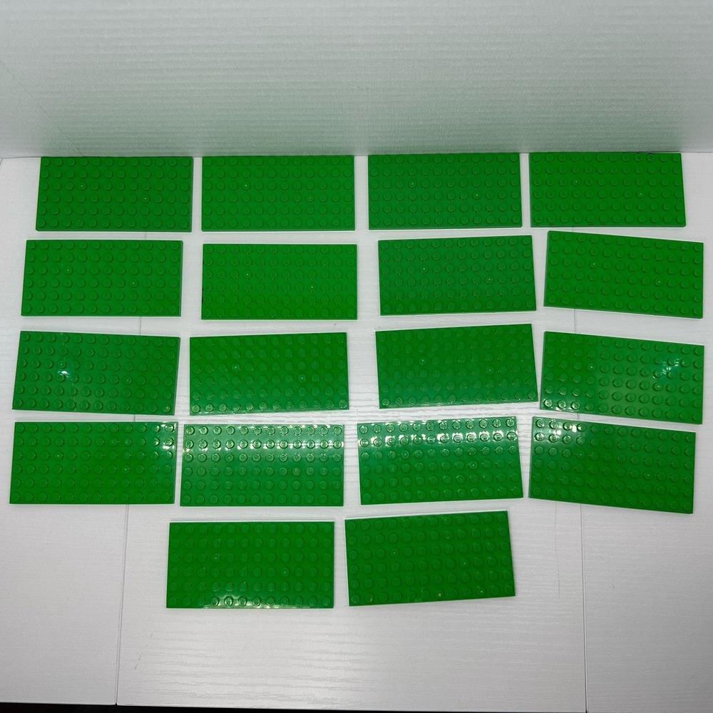 Lego Light Green Studded Base Plate Lot Of 18 - 6x12 Base Plates